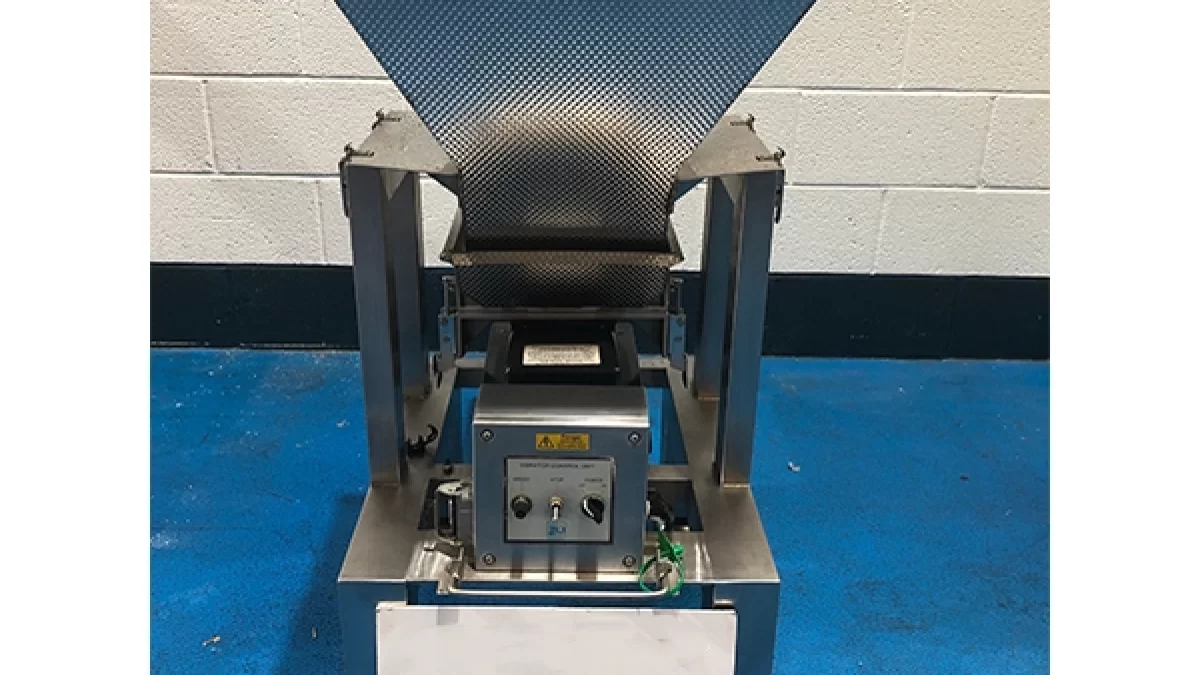 Used Vibratory Feeder - Hoppers & Feeders, photo 3