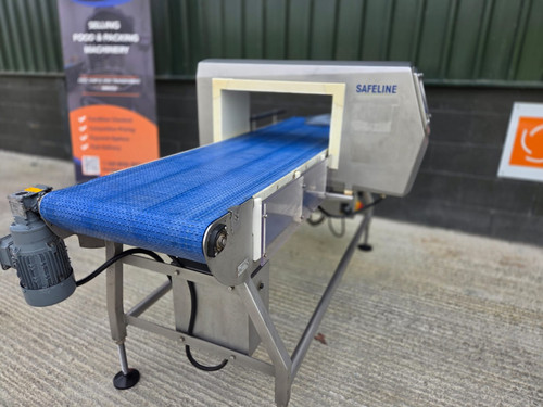 Used Safeline Mettler-Toledo R Series Profile Metal Detector 550x275 - Metal Detectors, photo 2