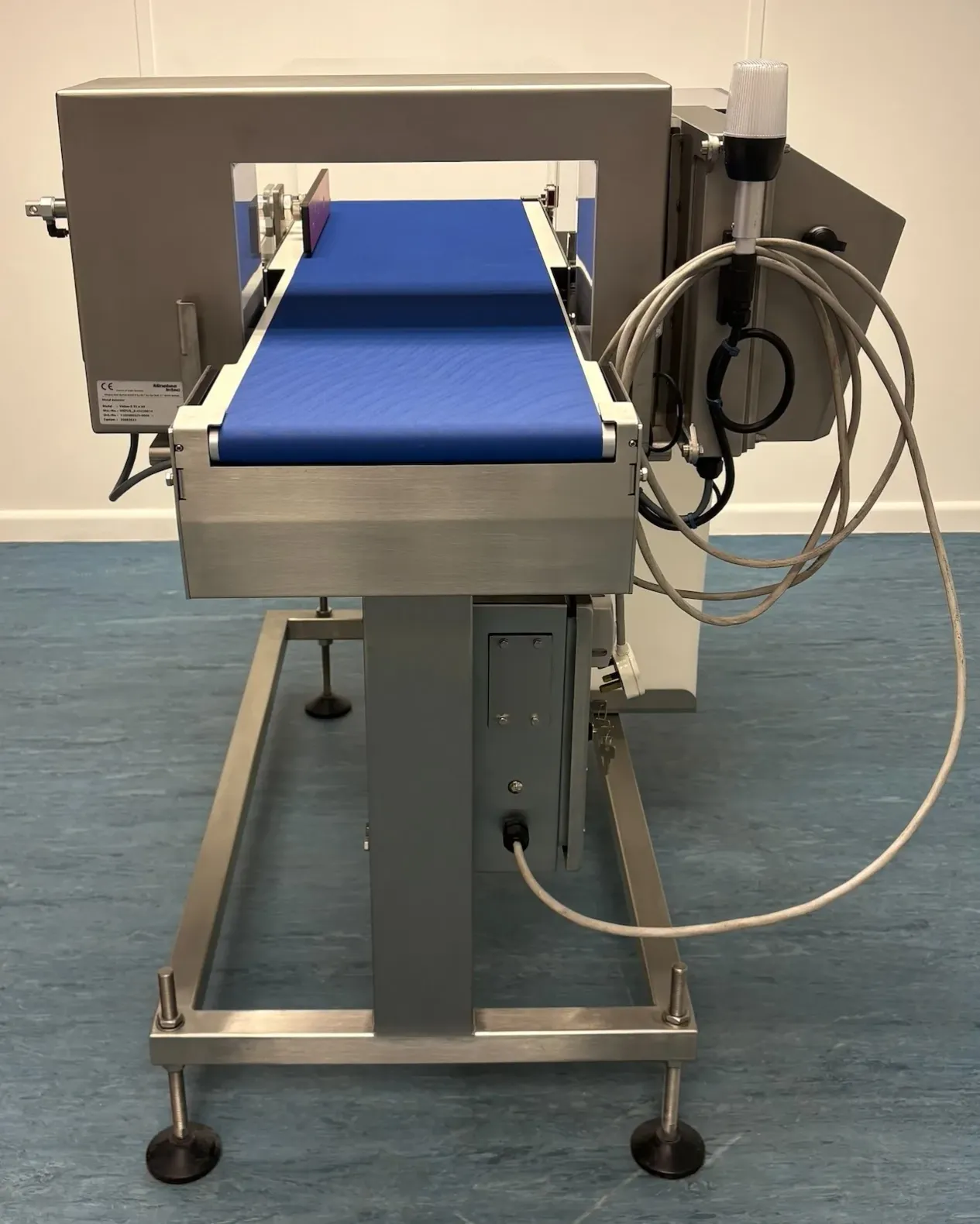 Parvis Retail Metal Detector (NEW) Left-to-Right (U2072) - Metal Detectors, photo 3