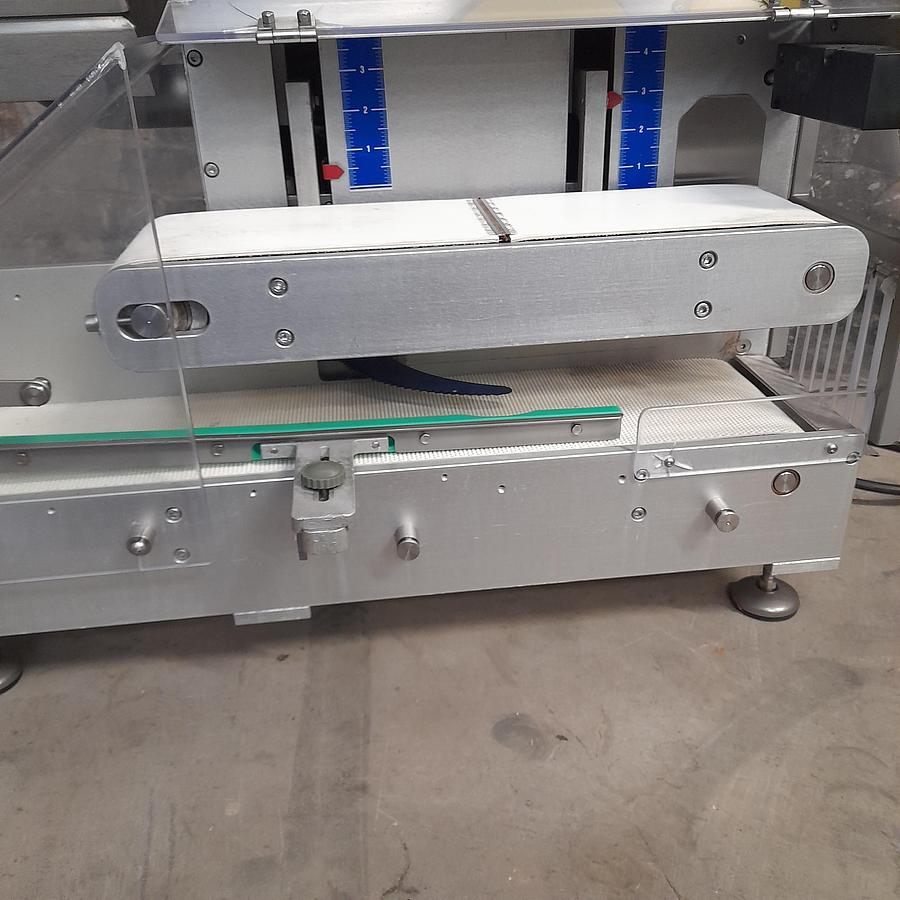 Used Krumbein  BBS-VE Bun & Roll Slicer - Bread Slicers, photo 7