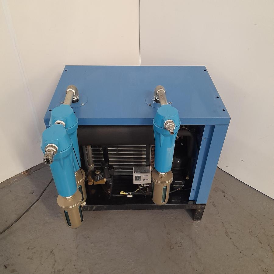 Used Heat Exchange Pump - Pumps & Transfer Pumps, photo 1