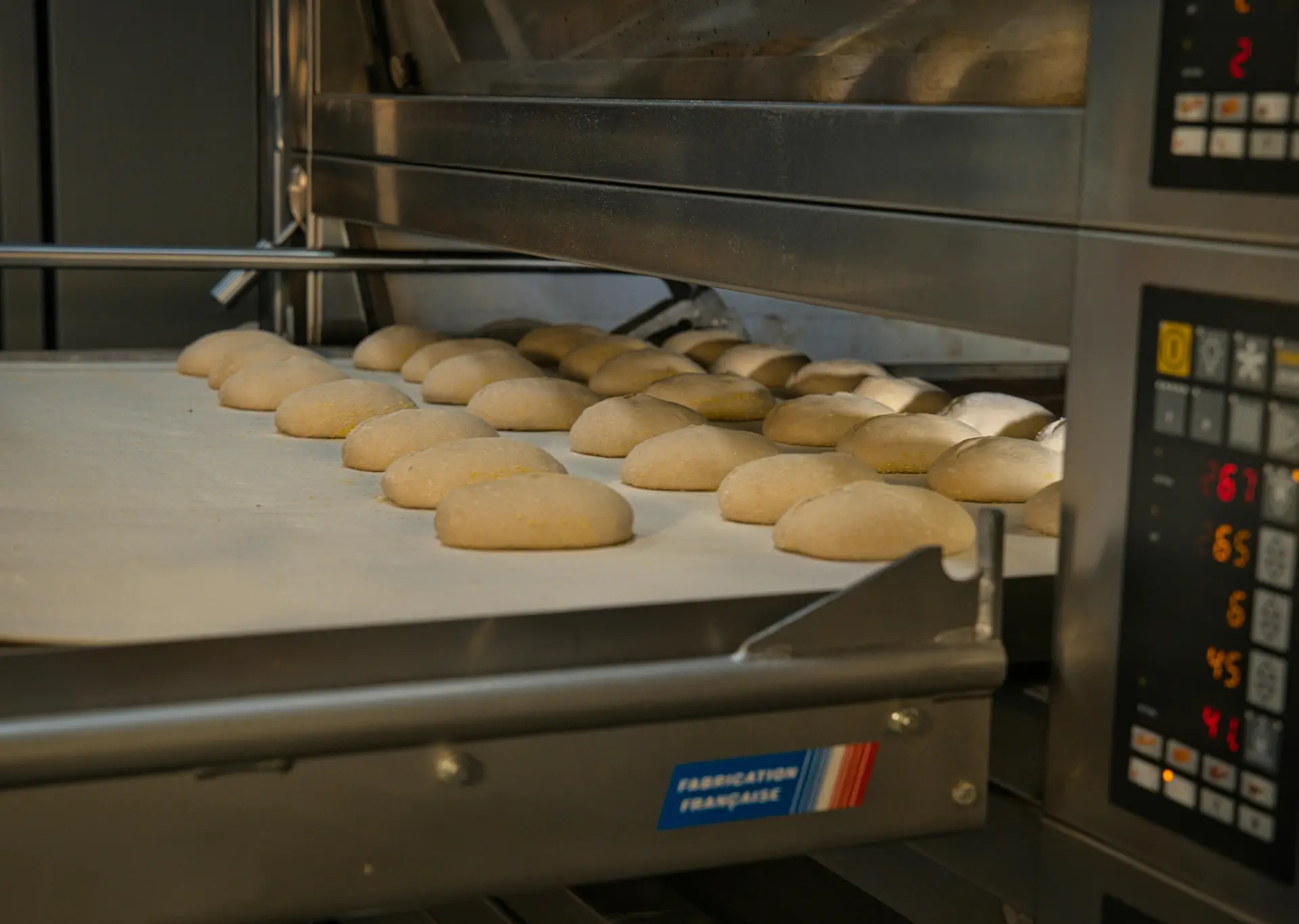 Why Commercial Baking Equipment Matters for Bakery Operations