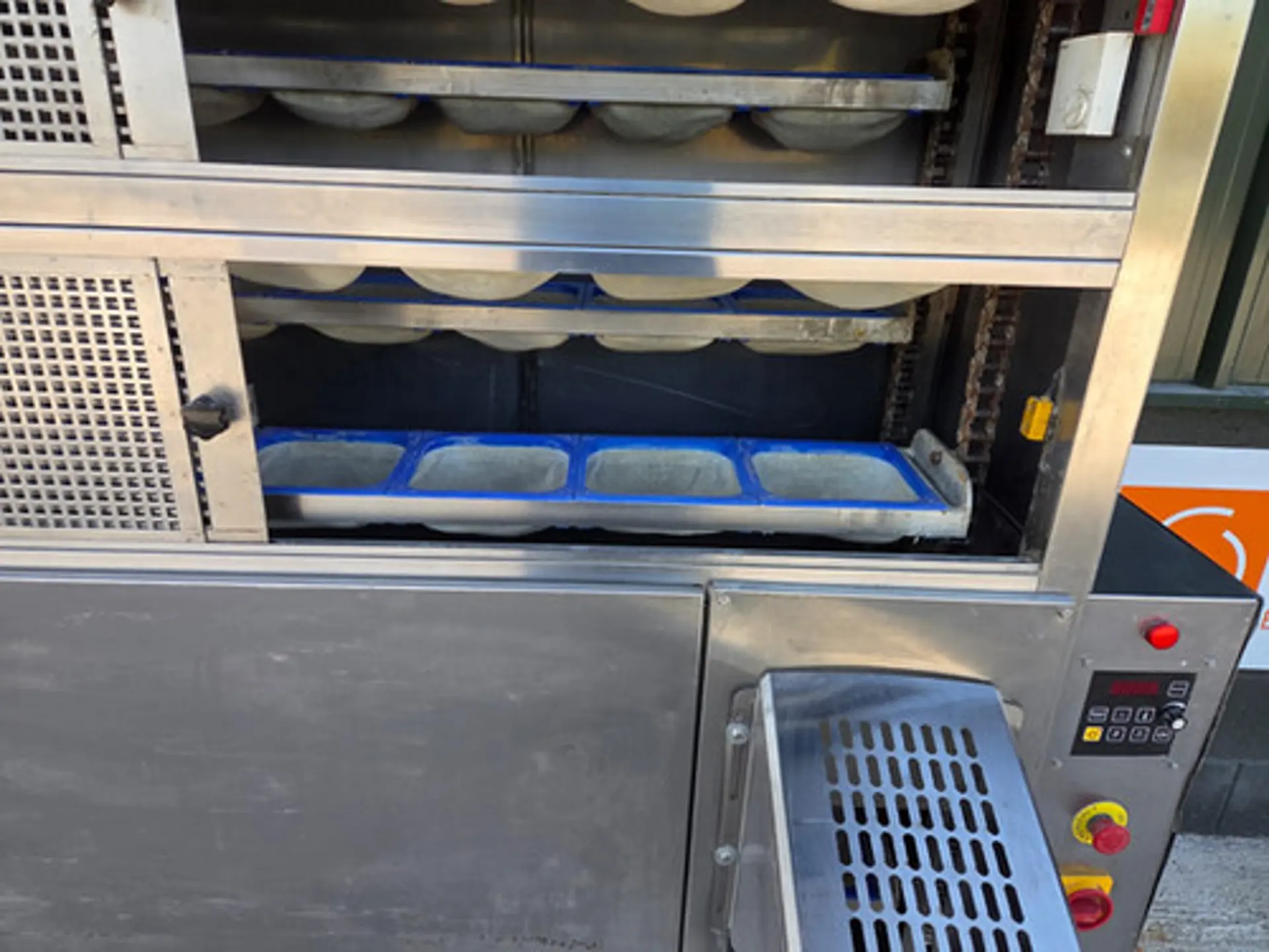 Used Damak 176-Pocket Intermediate Proofer - Proofers, photo 7