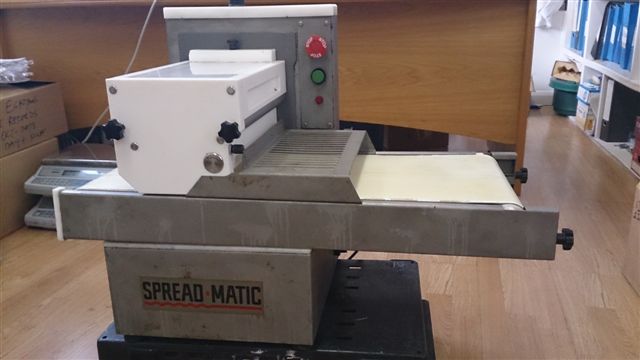 Used Spreadmatic Spreadmatic Industrial Model - Decorating Equipment, photo 2