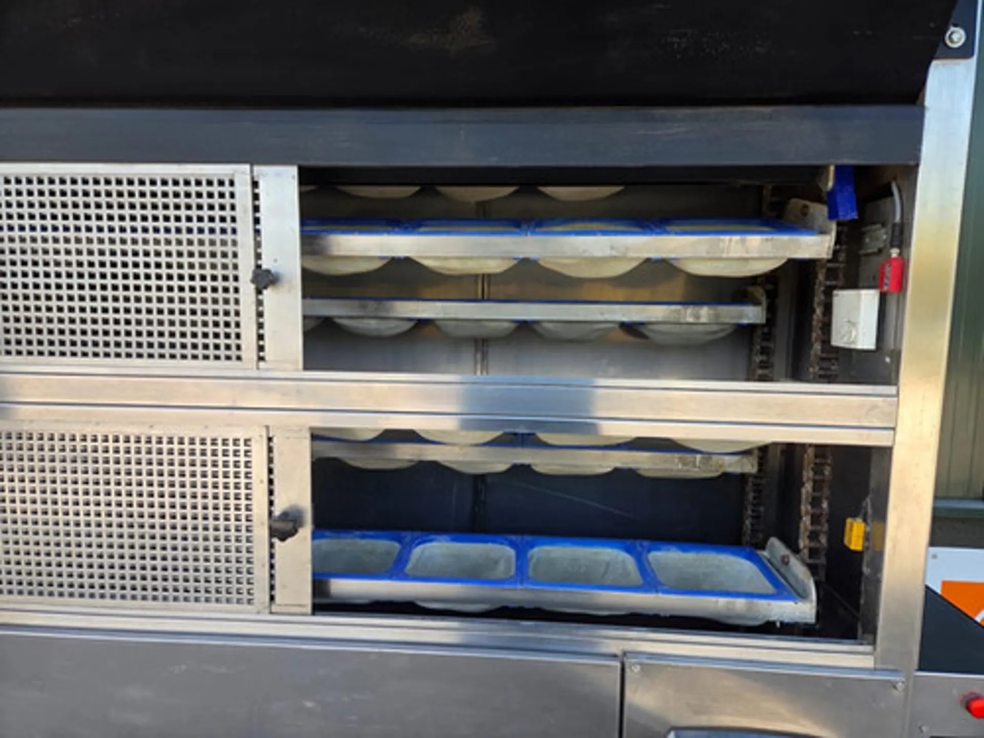 Used Damak 176-Pocket Intermediate Proofer - Proofers, photo 4