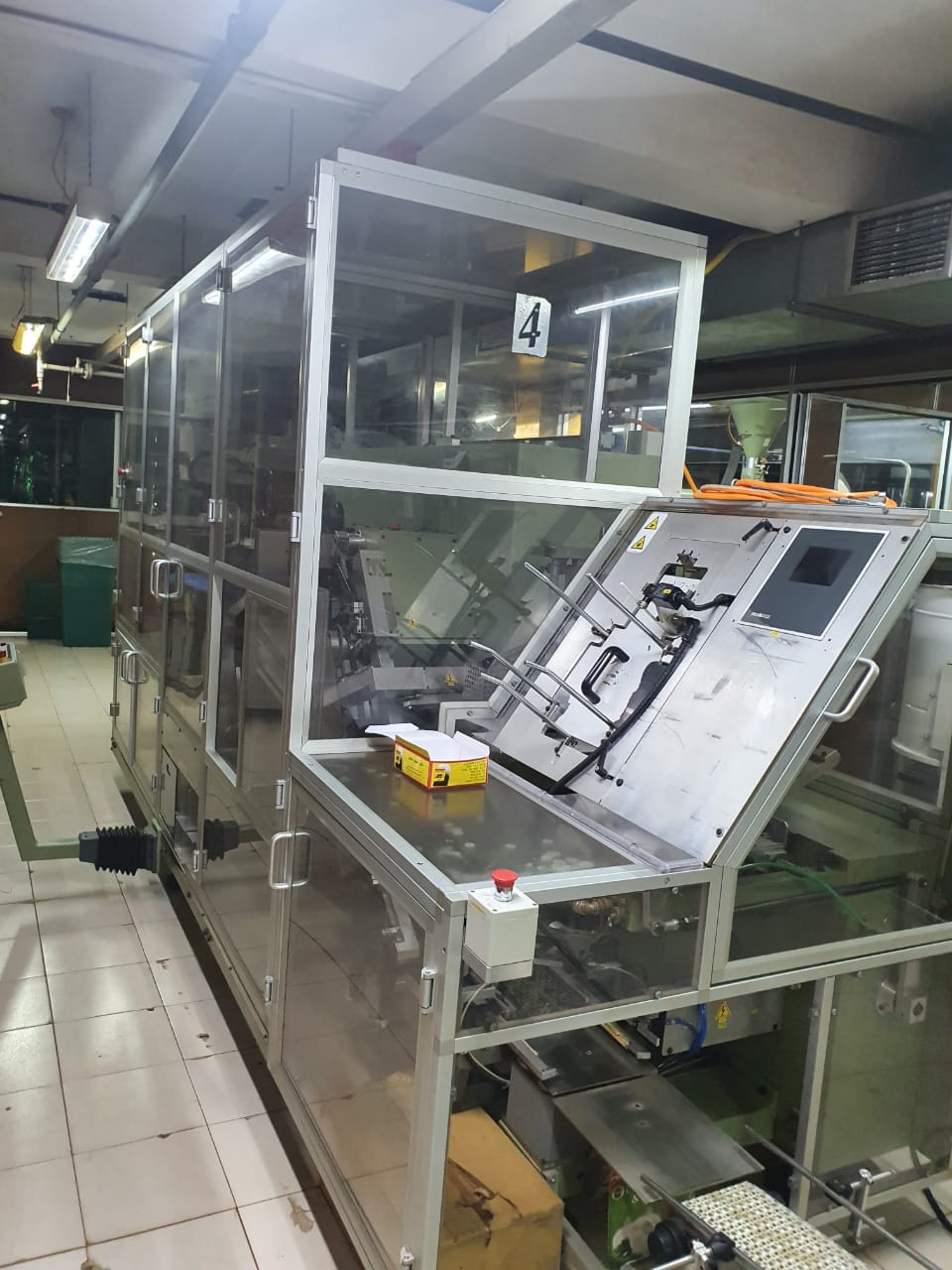 Used IMA C2002 - Laboratory Form-Fill-Seal Machines, photo 2