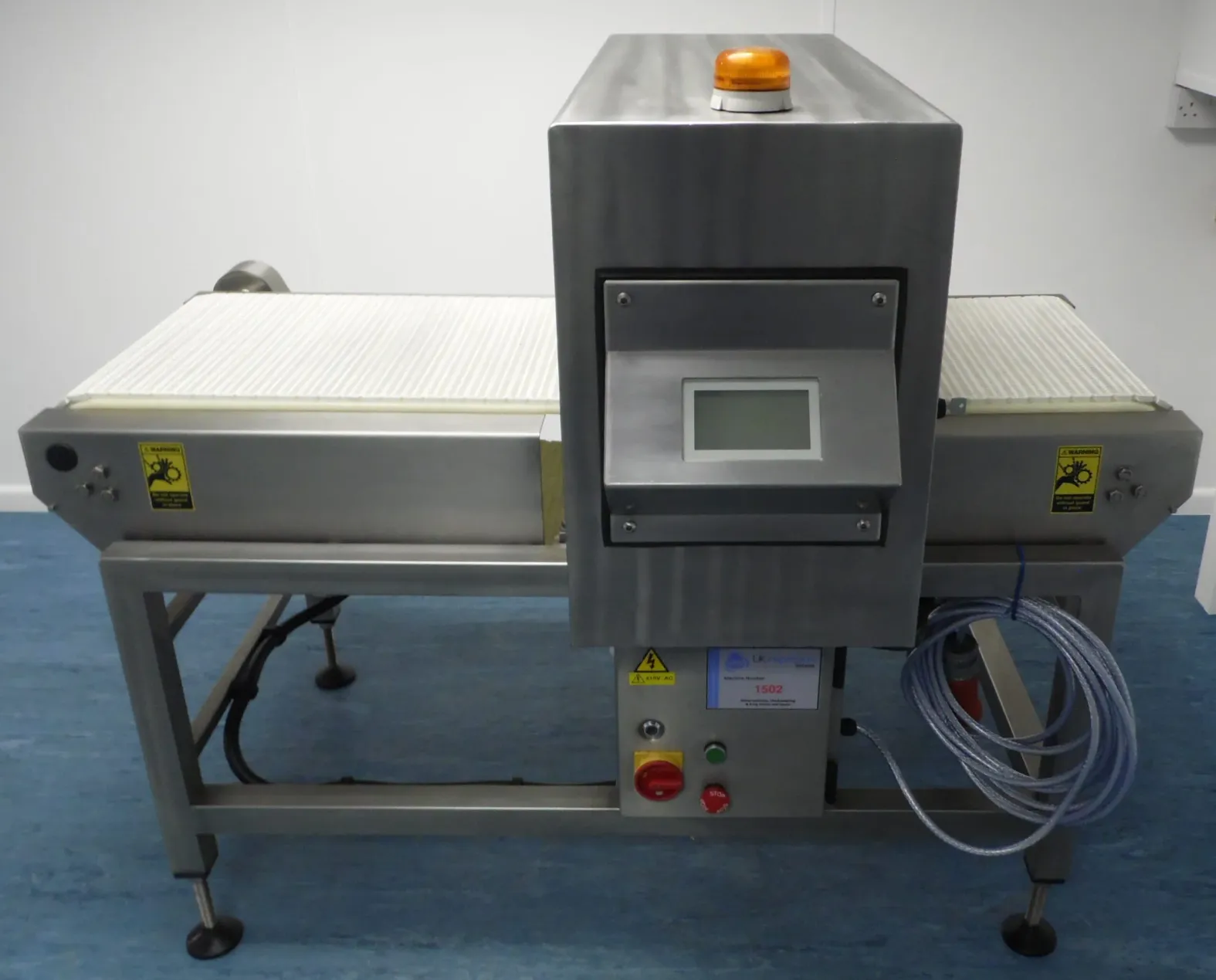 Used Cintex Sentry Metal Detector (REFURBISHED) Right-to-Left (1502) - Metal Detectors, photo 1