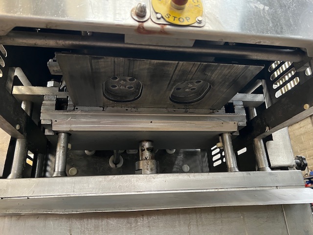 Used Formax F400 Forming Machine - Forming Machines, photo 4