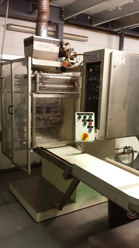 Used Universal Pack BU4T - Form-Fill-Seal Machines, photo 4