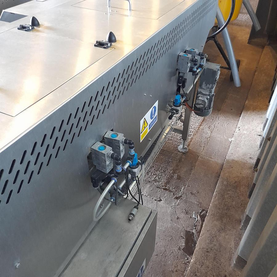 Used LOMA Systems CW3 IQ4 Combi Checkweigher and Metal Detector - Checkweighers, photo 9