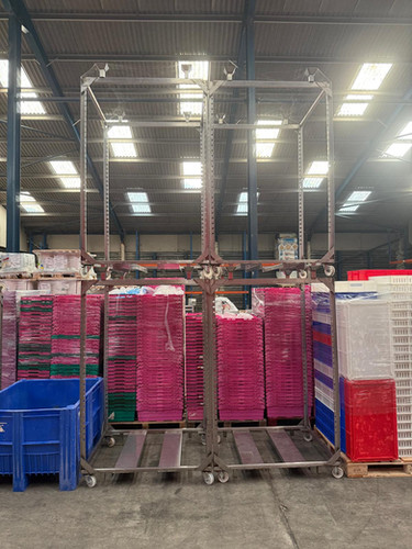 Used 30 x Hanging Racks for Curing Meats - Containers & Tote Bins, photo 12