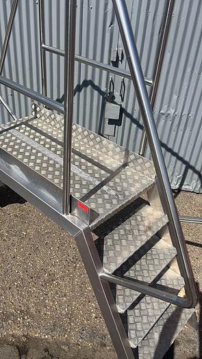 Used Stairs with Gantry - Access Control & Production Support Systems, photo 3