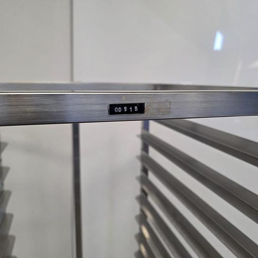 Used Cooking Tray Rack (18”x30”) - Lab Organisation & Storage, photo 3