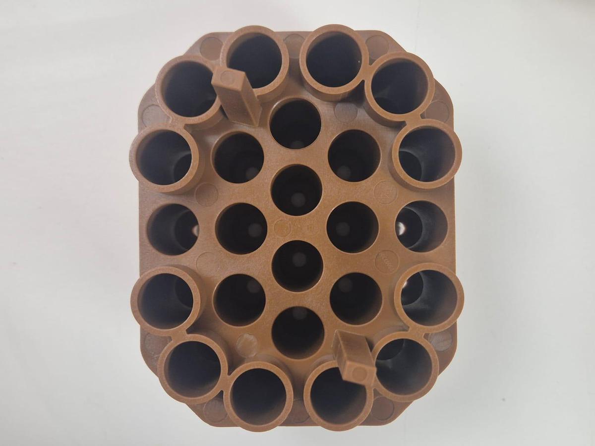Used Thermo Scientific 15mL Centrifuge Adapters 75007306 - Chromatography Systems (HPLC, UHPLC, GC, LCMS, GPC-SEC), photo 2