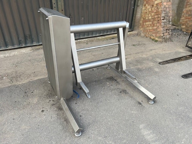 Used Syspal Tote Bin Tipper 600HA200 - Lifting & Tipping, photo 6