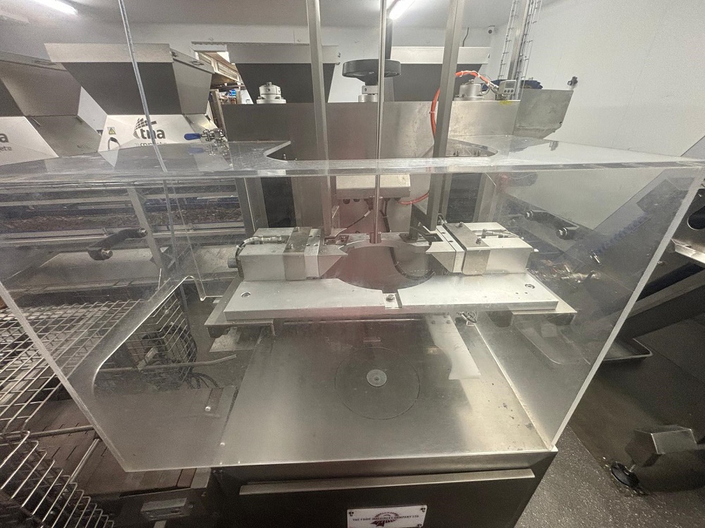 Used Bucket Dispensing and Lidding Line - Filling Machines, photo 3