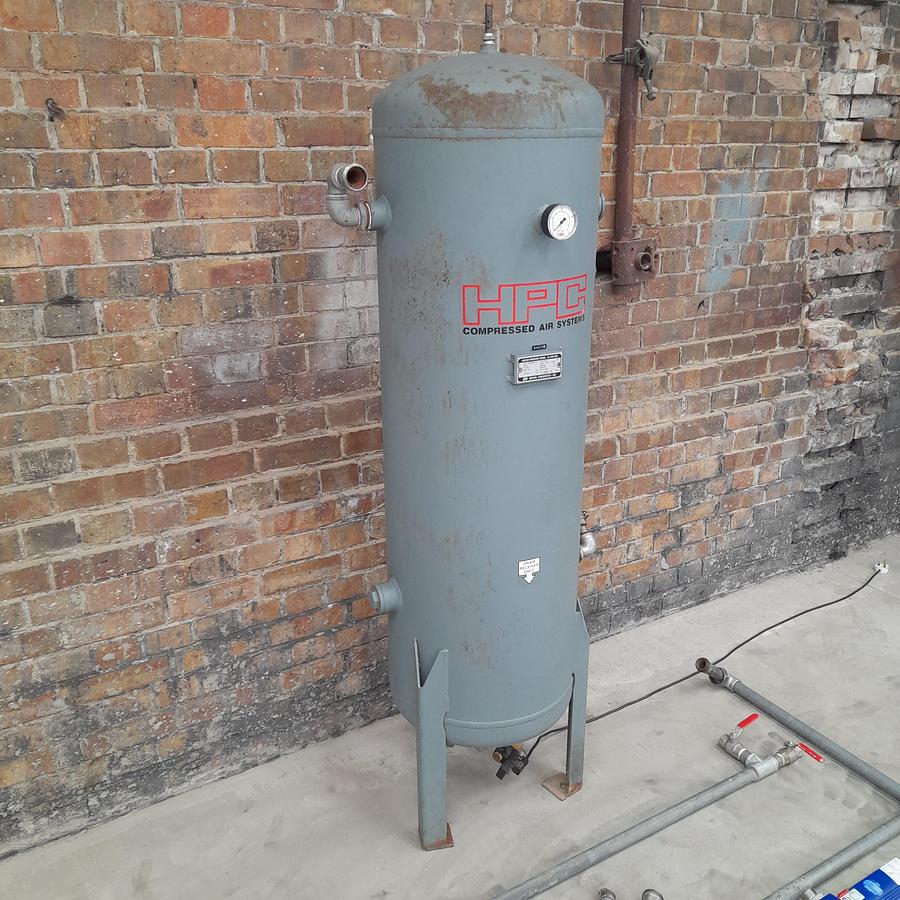 Used Air Compressor with Tank - Air Compressors, photo 10