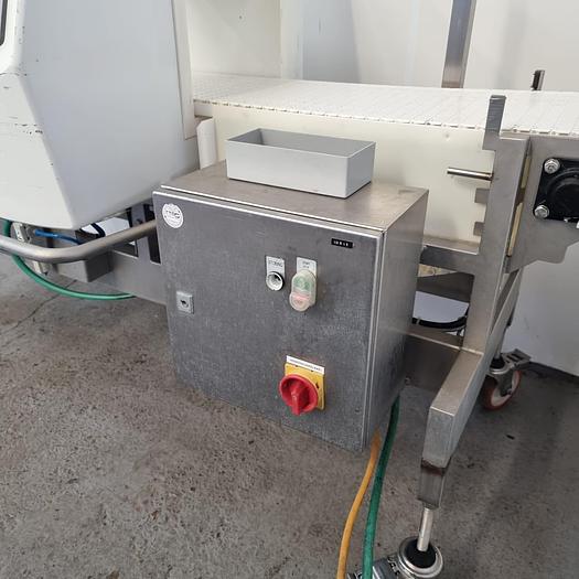 Used Safeline Metal Detector - Metal Detectors, photo 3