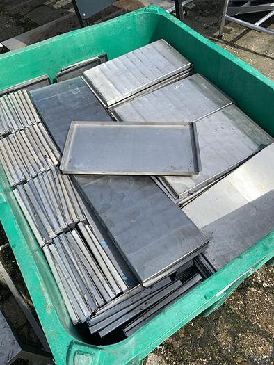 Used Baking Trays - Lab Organisation & Storage, photo 2