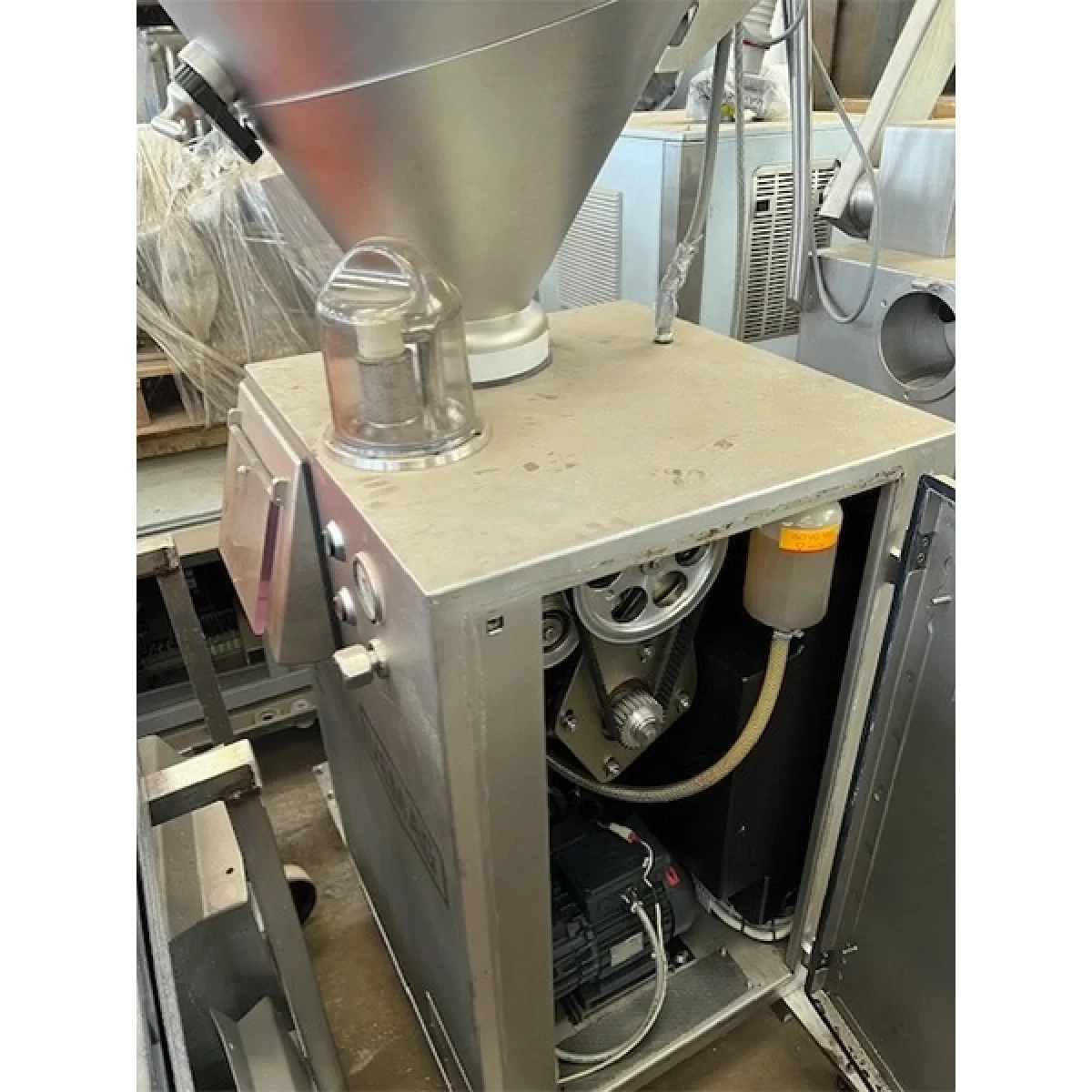 Used HP3 Vacuum Filler - Depositors, photo 2