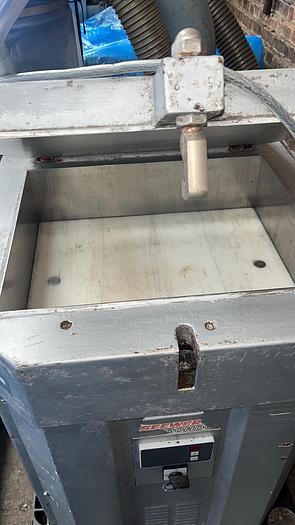 Used Seewerd Rondo Press Kneader - Dough Mixers, photo 3