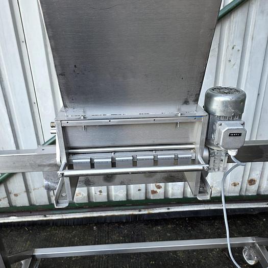 Used Unitech Flour Duster - Dough Handling & Sheeting Accessories, photo 6