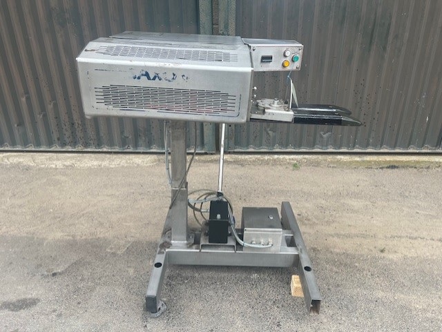 Used Saxon Bag Sealer - Sealing Machines, photo 2