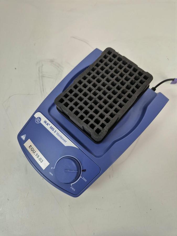 Used IKA MS 3 Vortexer Mixer - Mixers & Stirrers, photo 2