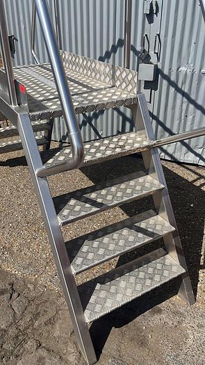 Used Stairs with Gantry - Access Control & Production Support Systems, photo 2