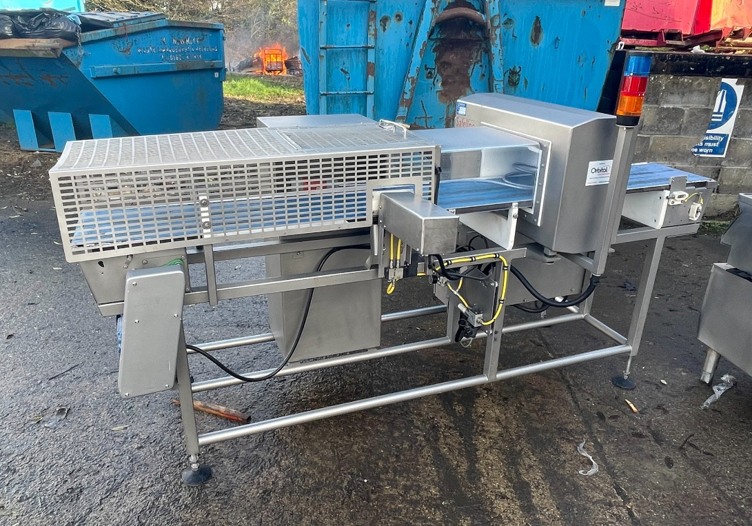 Used Safeline Metal Detector - Metal Detectors, photo 3