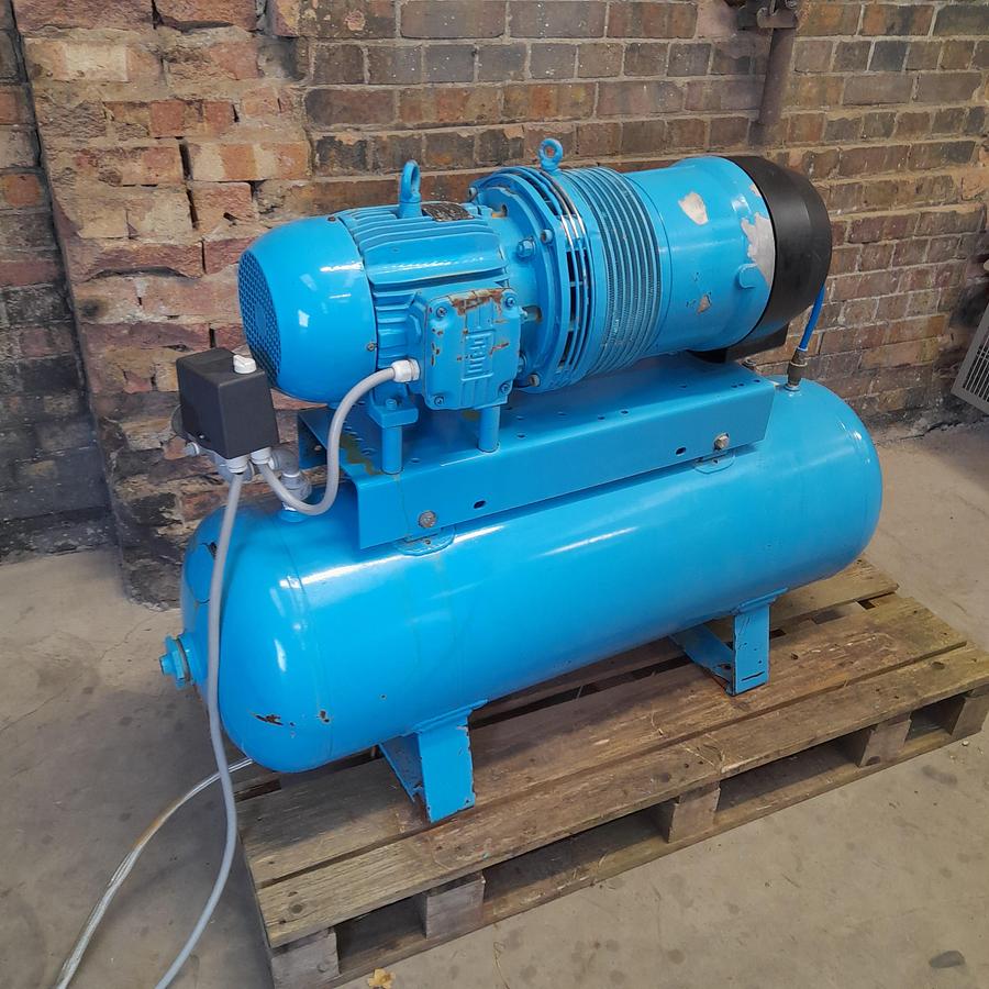 Used Hydrovane Air Compressor - Air Compressors, photo 2