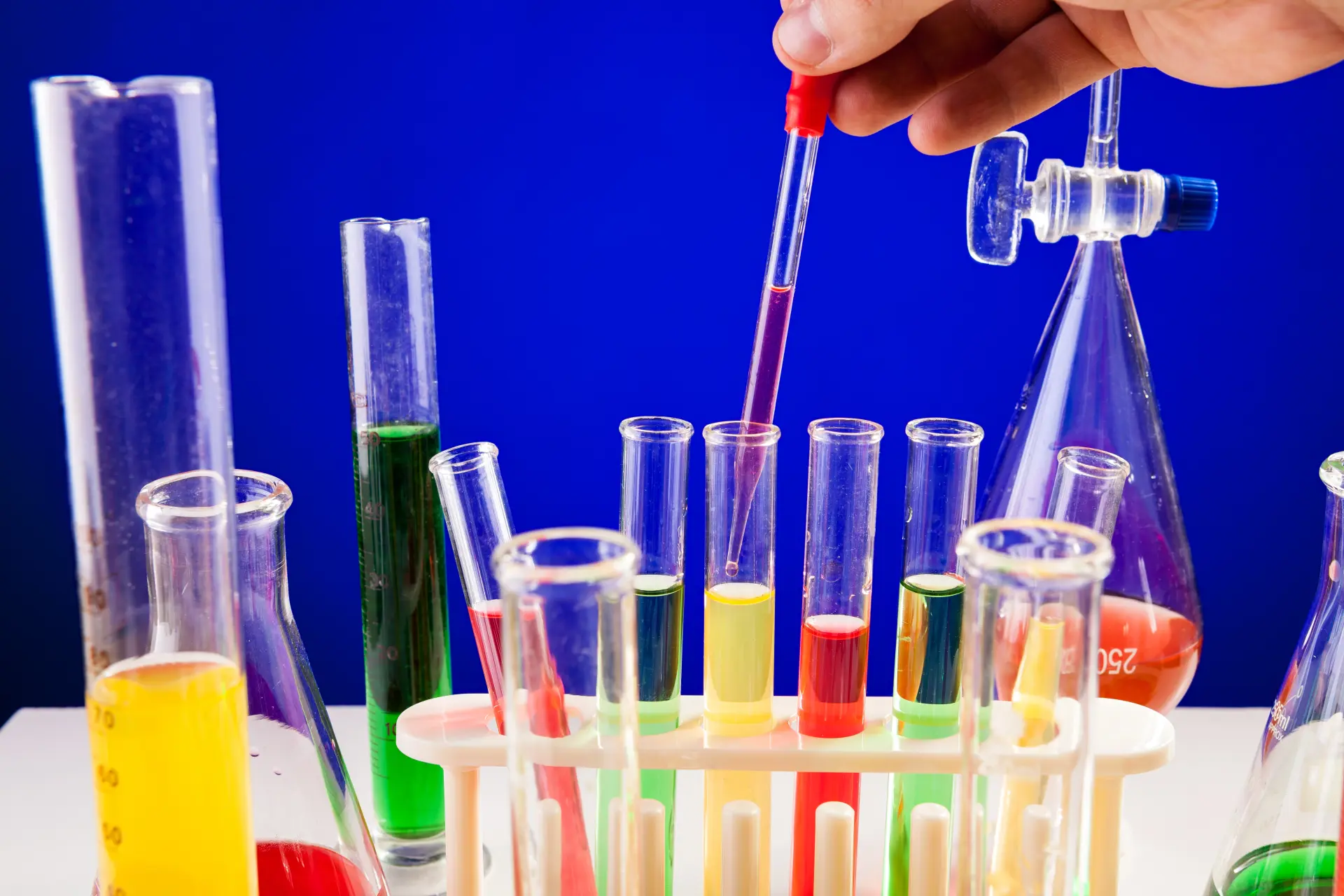 Core Categories of Biology Lab Equipment, illustration 1