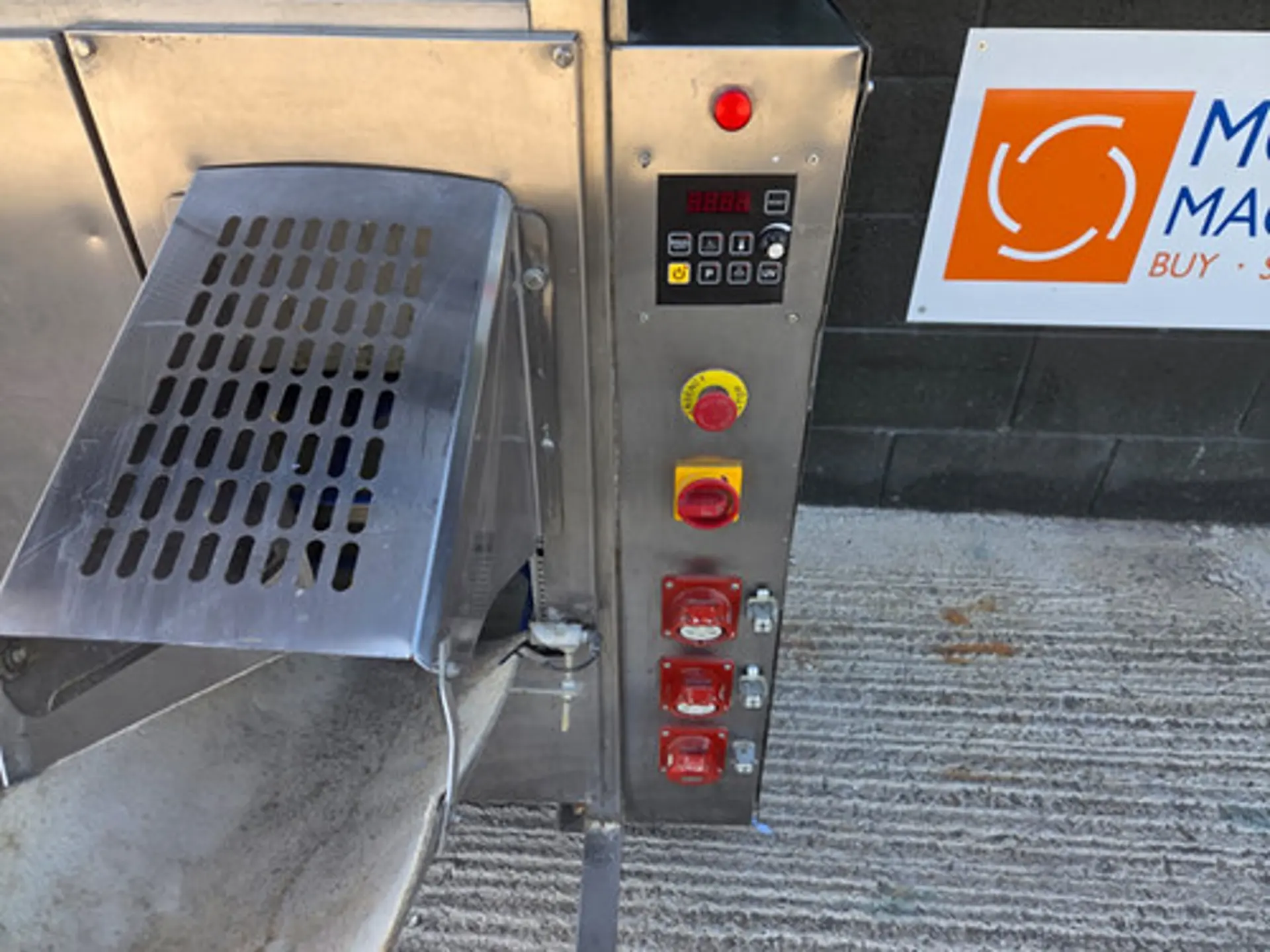 Used Damak 176-Pocket Intermediate Proofer - Proofers, photo 5