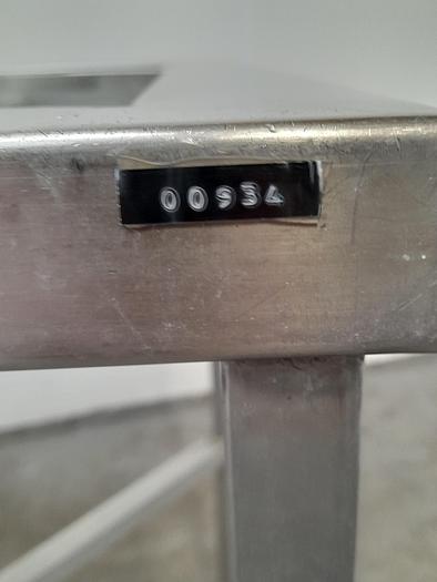 Used Butchers Dissection Table - Work Tables & Surfaces, photo 4
