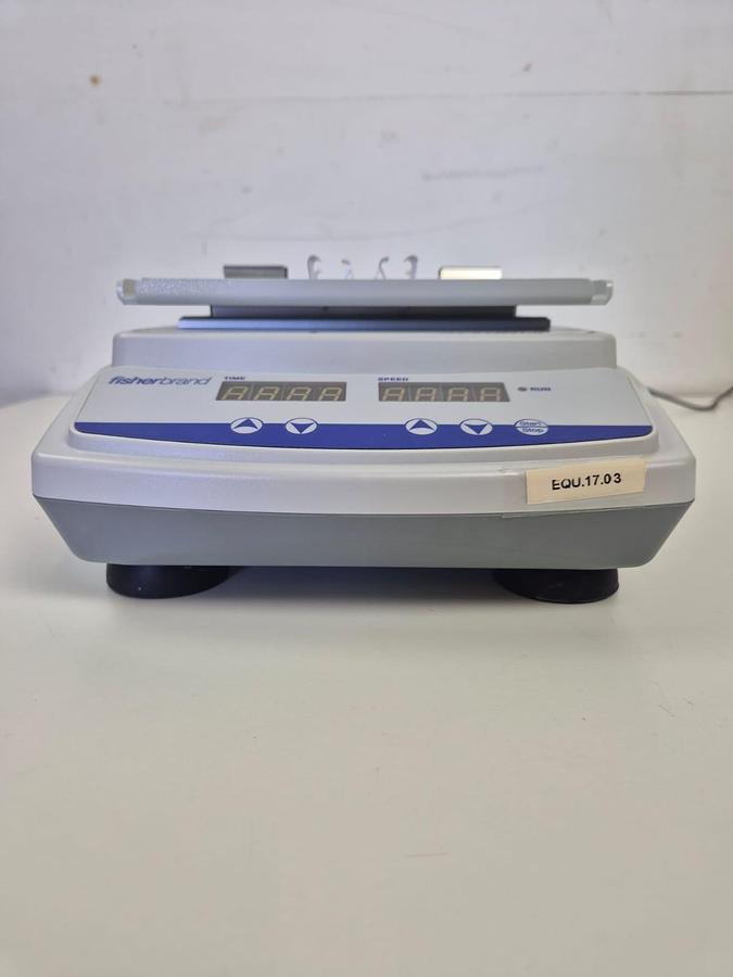 Used Fisher Brand Microplate Shaker - Shakers & Incubation Mixers, photo 3