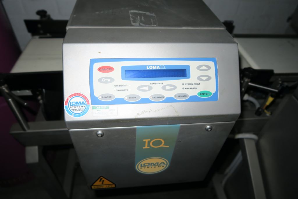 Used Loma IQ Metal Detector Checkweigher Combi - Checkweighers, photo 6