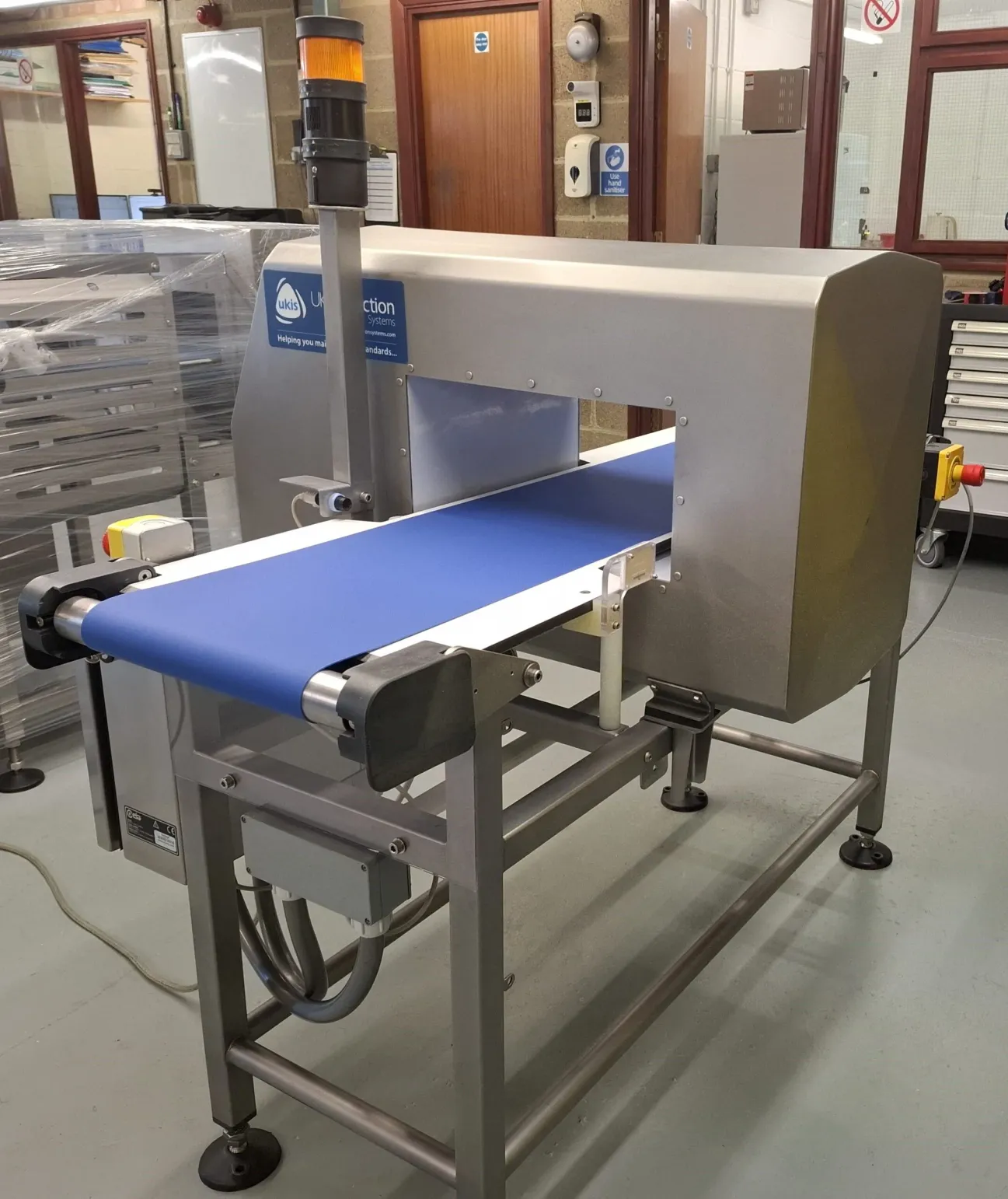 Used CEIA Metal Detector (REFURBISHED) Right-to-Left (1210) - Metal Detectors, photo 2