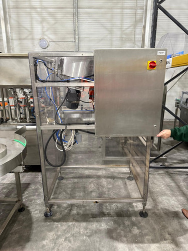 Used Omega Design UK LCX Rotary Pocket Unscrambler for bottles - Conveying & Line integration, photo 2