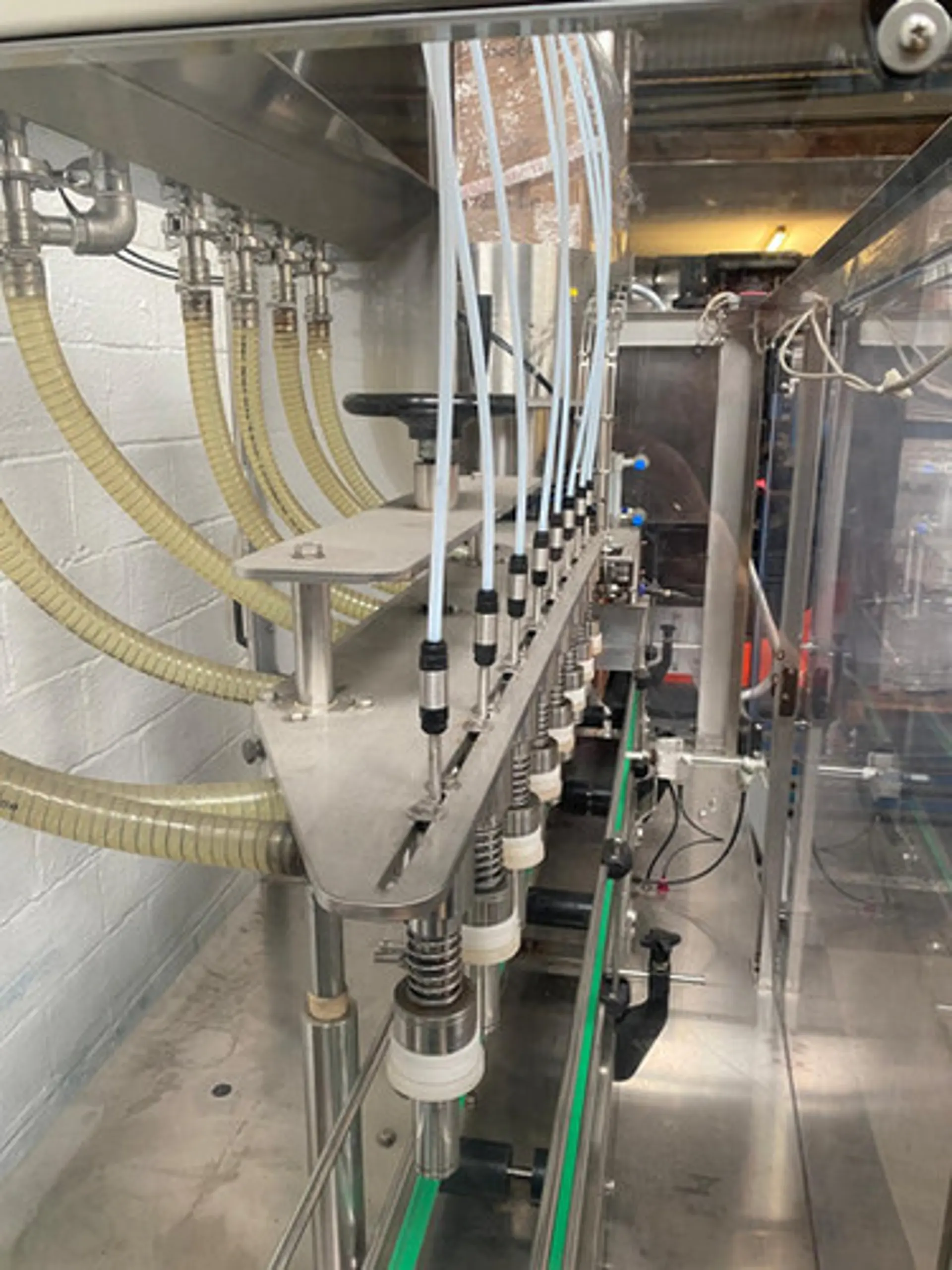 Used Canellitech Srl 8-1 Automatic Inline Filler / Capper for 5L Bottles - Filling Machines, photo 10