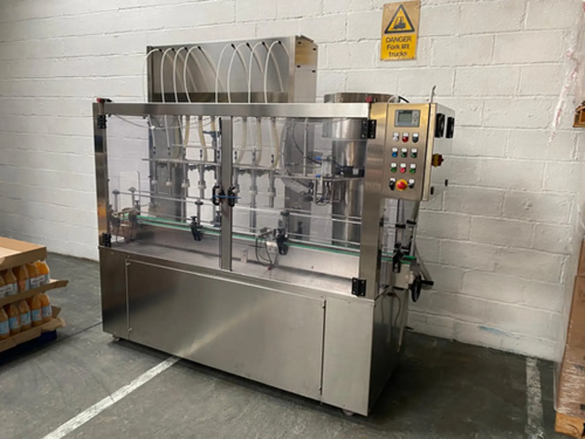 Used Canellitech Srl 8-1 Automatic Inline Filler / Capper for 5L Bottles - Filling Machines, photo 2