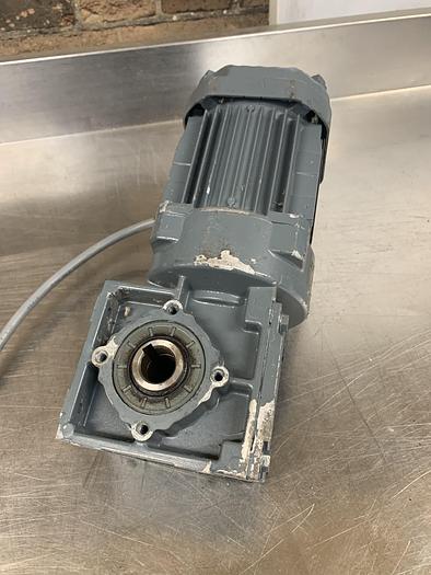 Used Sew-Eurodrive Conveyor Belt Gearbox Motor - Conveyor Systems, photo 3