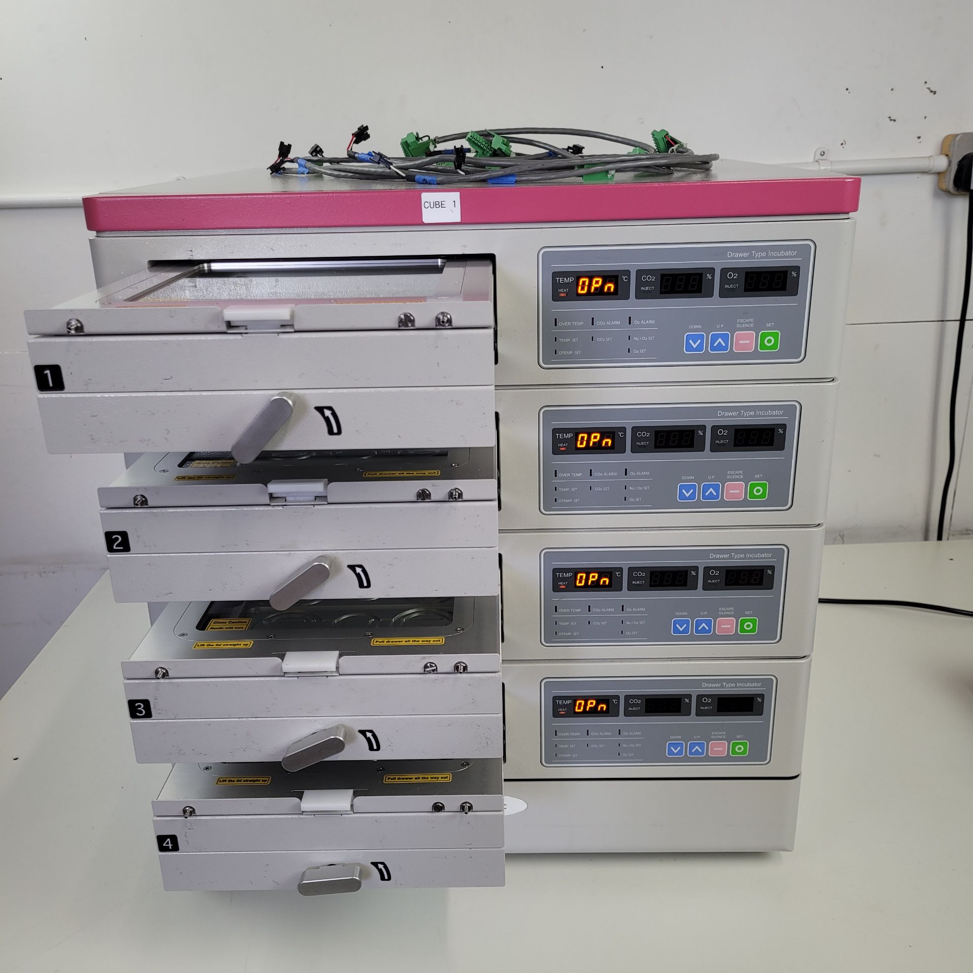 Used Astec - AD-3100-230LE-Drawer Incubator - Incubators (CO₂, Shaking, Cooled, ID), photo 2