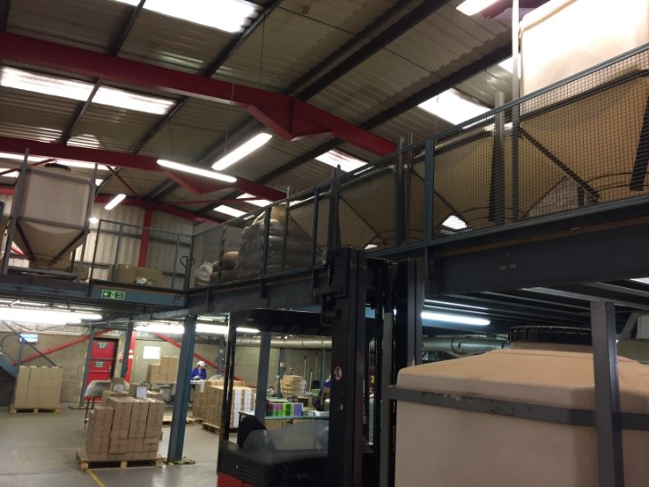 Used unknown Mezzanine Flooring - Lab Organisation & Storage, photo 3